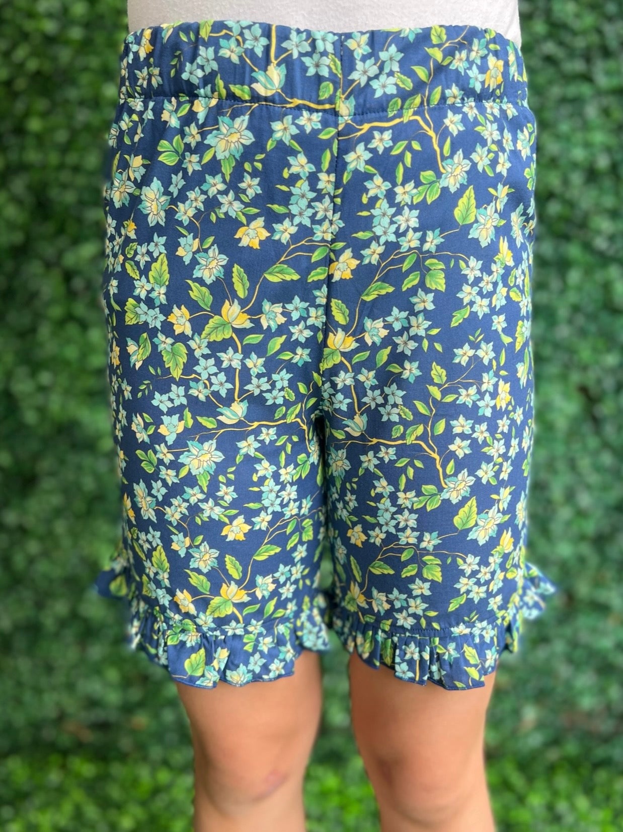 Ruffle Shorts - Blue Floral