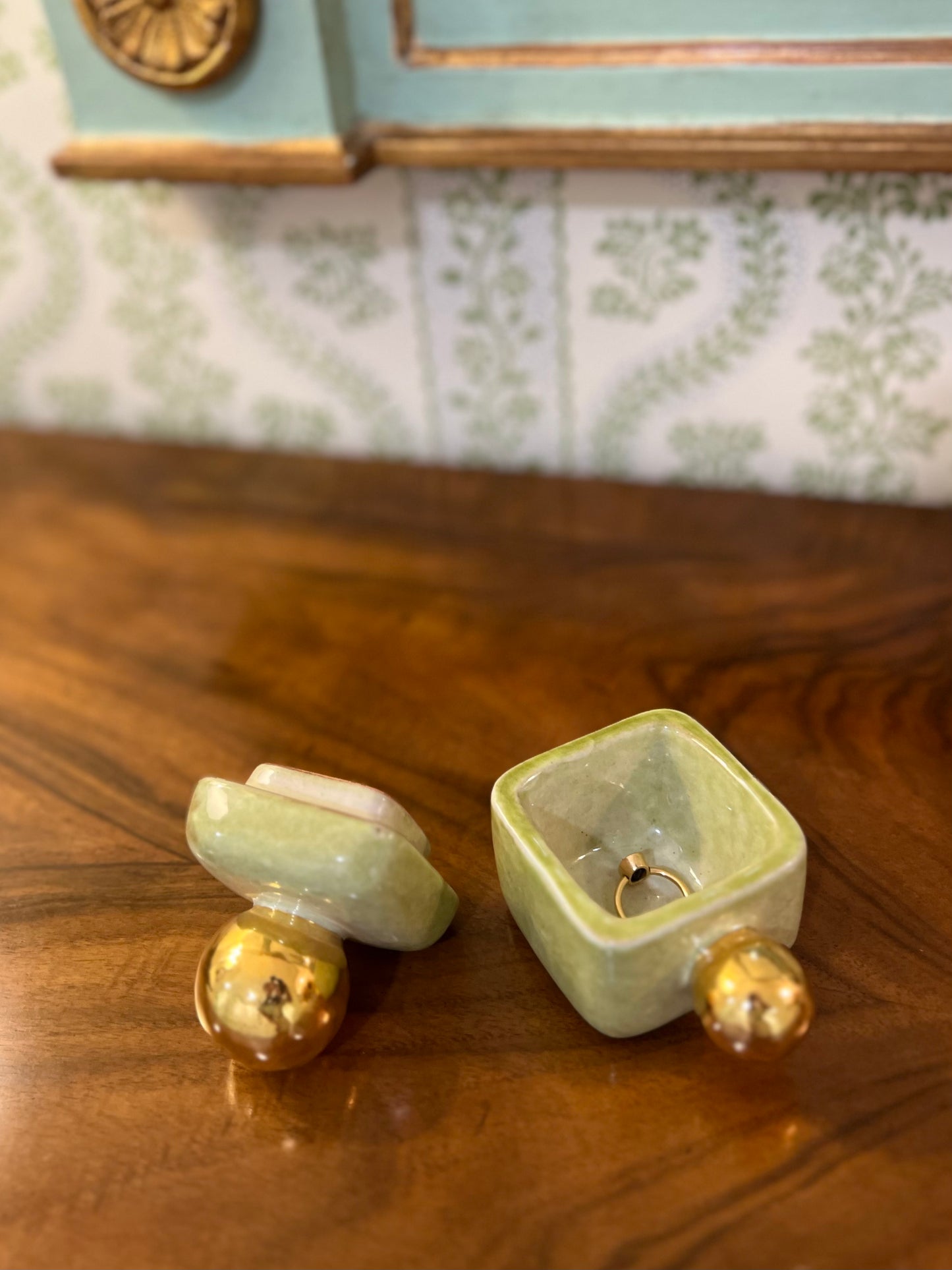 Bauble Box