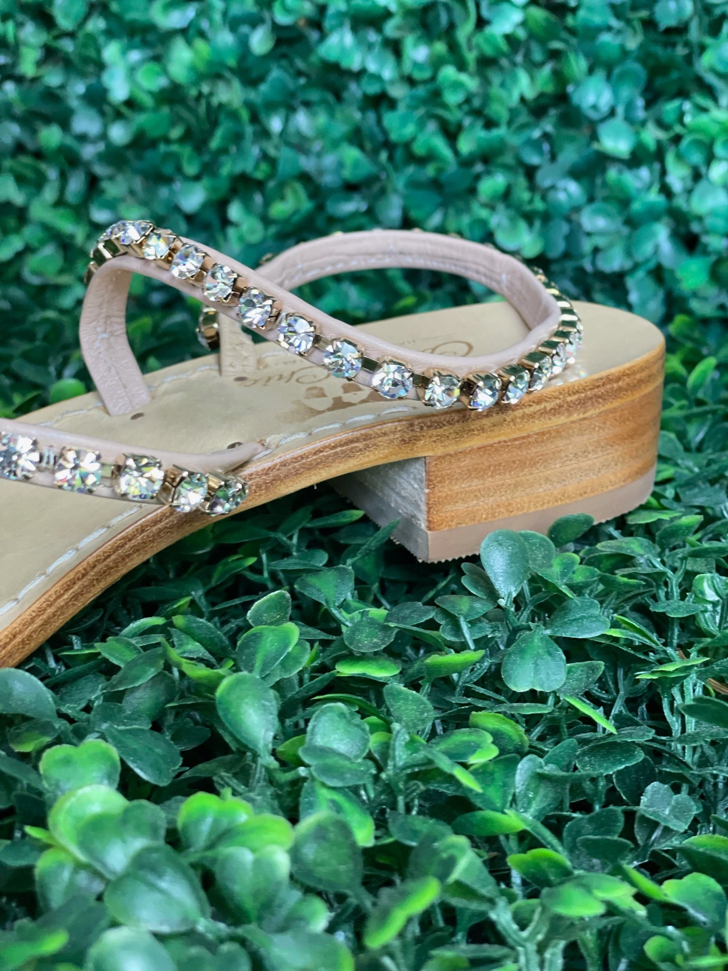 Capri Sandals - Diamonds